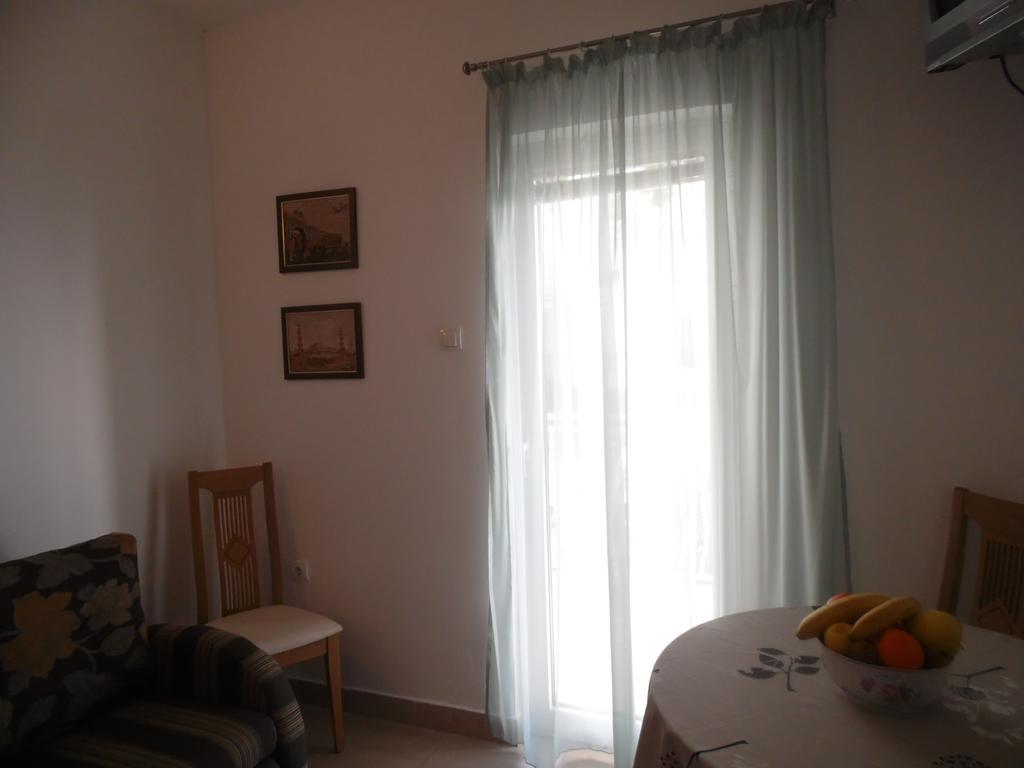 Apartments Slavica Jovanovic Sveti Stefan Chambre photo